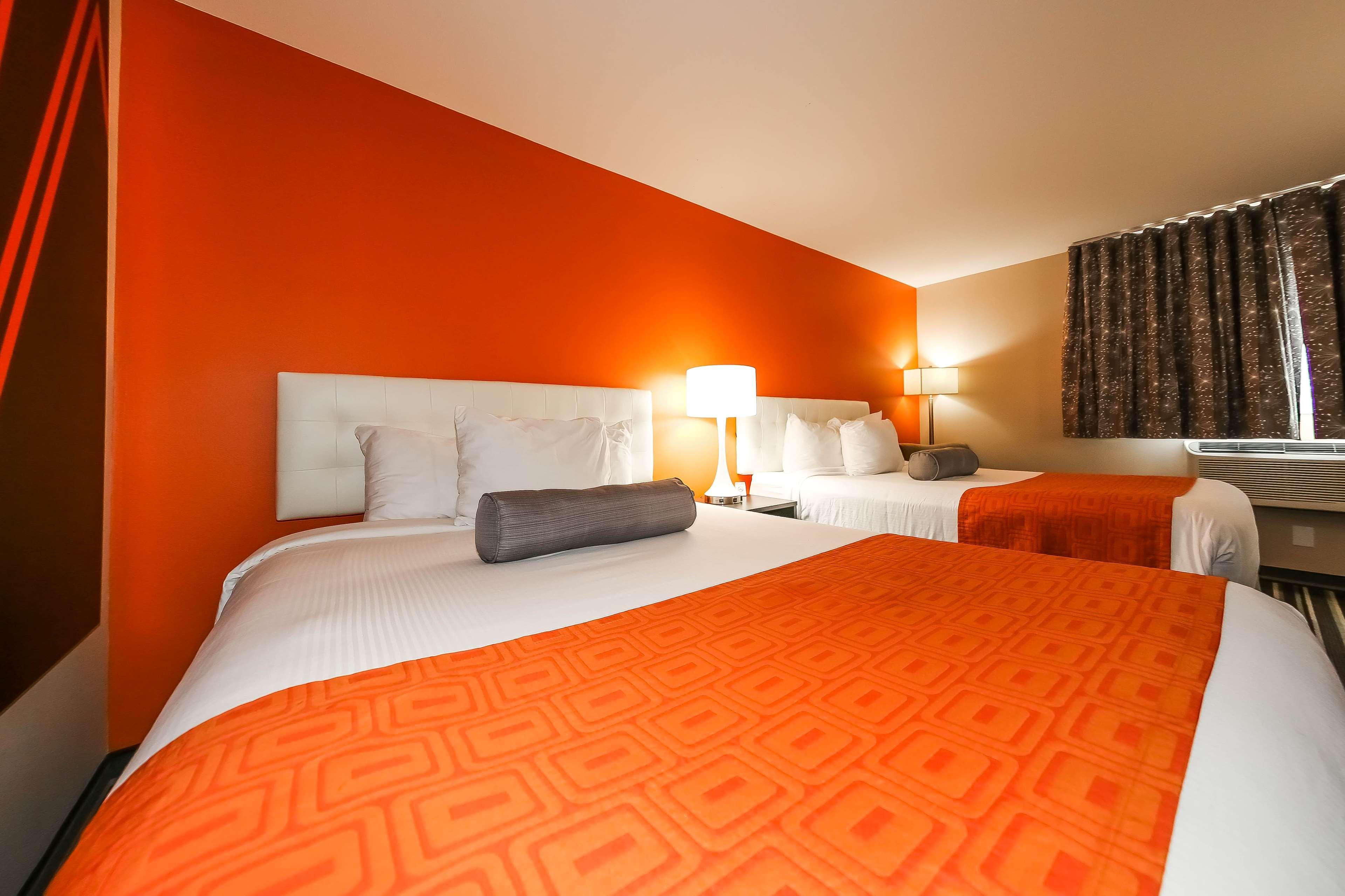 Howard Johnson By Wyndham Winnipeg West Luaran gambar