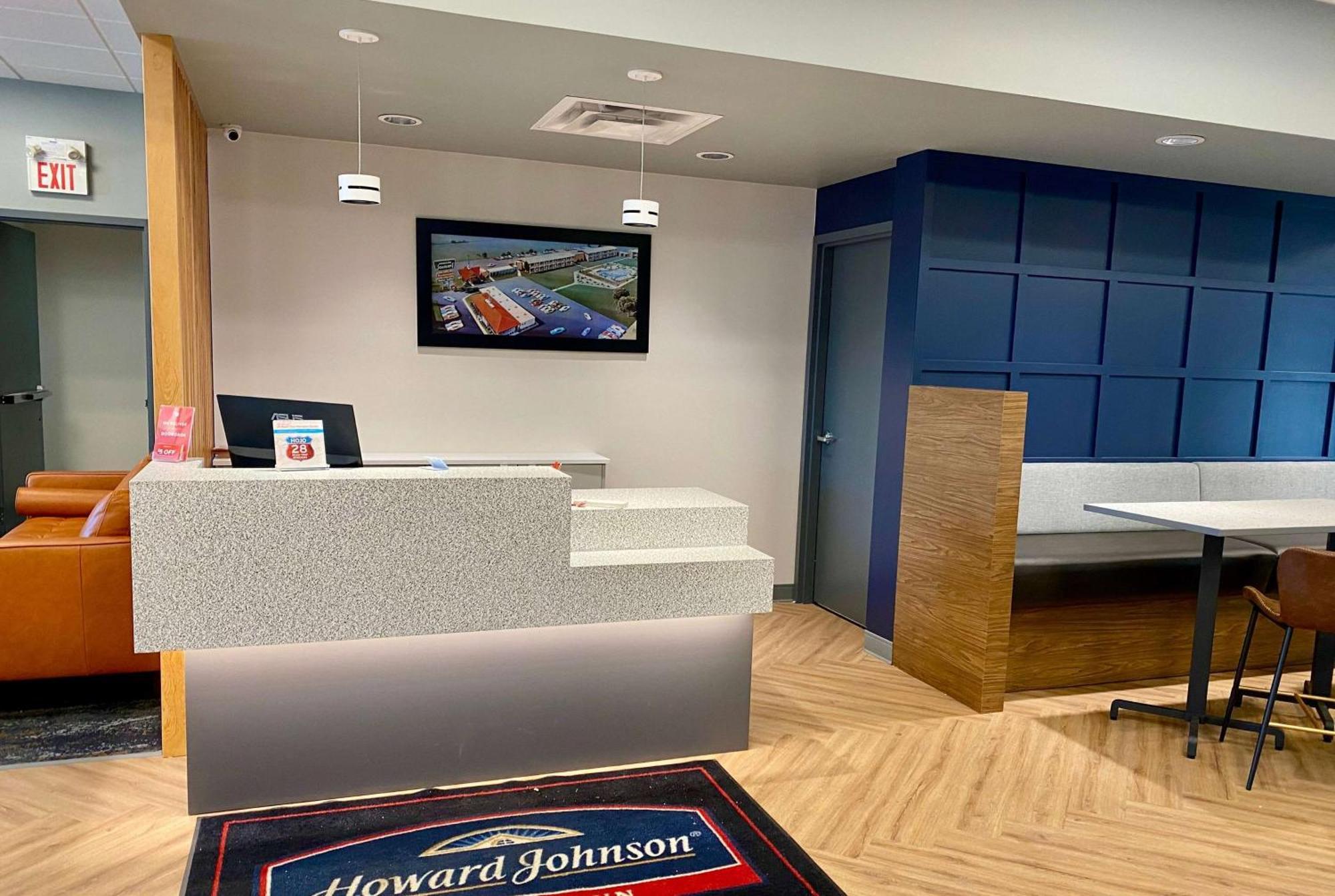 Howard Johnson By Wyndham Winnipeg West Luaran gambar