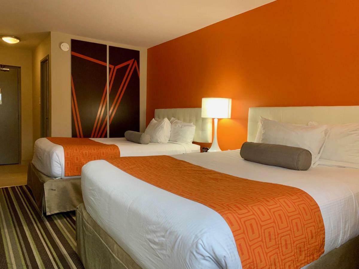 Howard Johnson By Wyndham Winnipeg West Luaran gambar